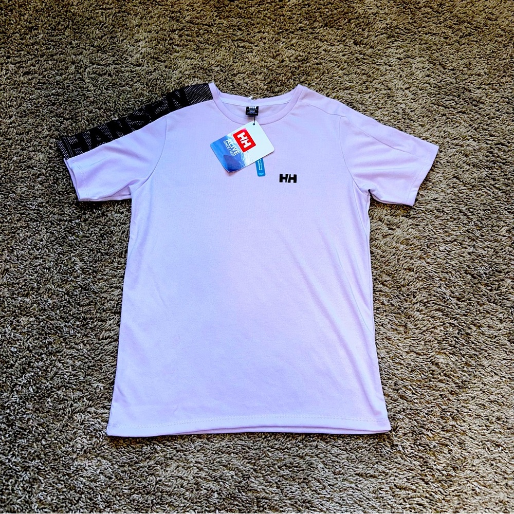NWT GIRL’S HELLY HANSEN TEE